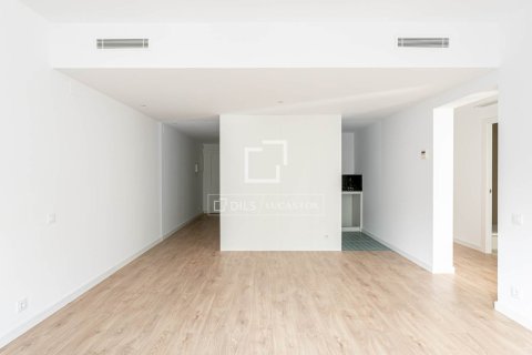 Apartamento en venta en Barcelona, España 3 dormitorios, 106 m2 No. 192686 - foto 8