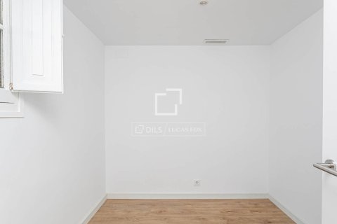 Apartamento en venta en Barcelona, España 3 dormitorios, 106 m2 No. 192686 - foto 28