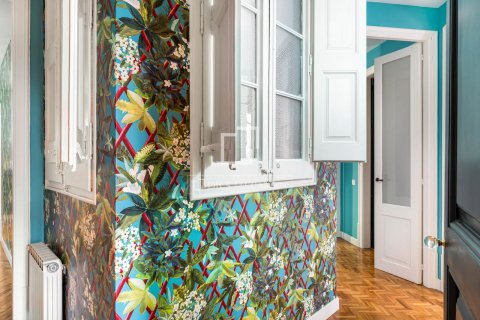 Apartamento en venta en Barcelona, España 4 dormitorios, 117 m2 No. 192684 - foto 16