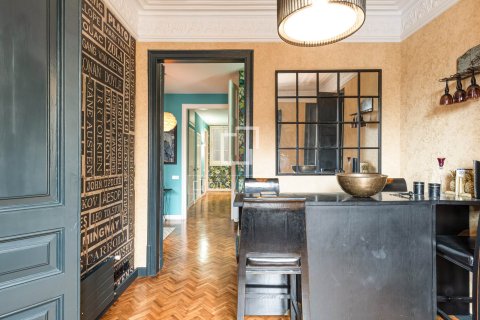 Apartamento en venta en Barcelona, España 4 dormitorios, 117 m2 No. 192684 - foto 6