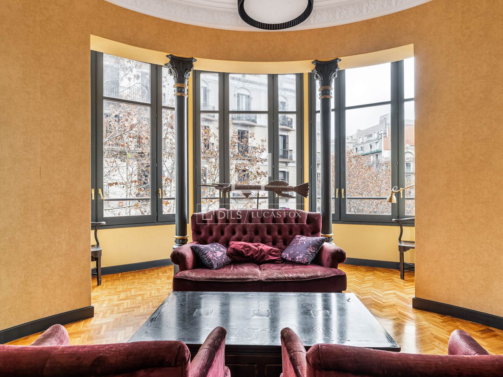 Apartment in Barcelona, Spain 4 bedrooms, 117 sq.m. No. 192684