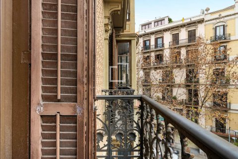 Apartamento en venta en Barcelona, España 4 dormitorios, 117 m2 No. 192684 - foto 29