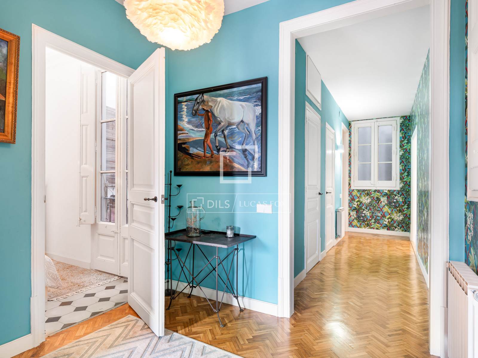Apartment in Barcelona, Spain 4 bedrooms, 117 sq.m. No. 192684