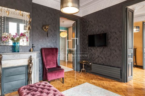 Apartamento en venta en Barcelona, España 4 dormitorios, 117 m2 No. 192684 - foto 8
