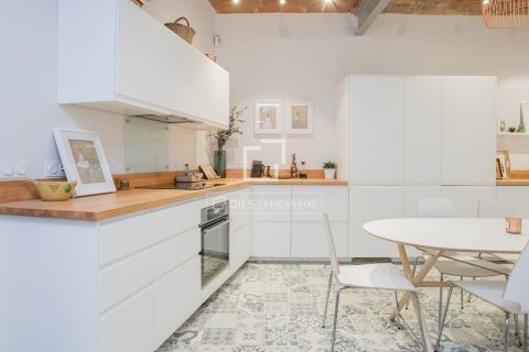Apartamento en venta en Barcelona, España 2 dormitorios, 81 m2 No. 192685 - foto 7