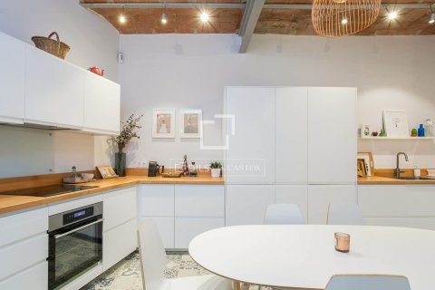 Apartamento en venta en Barcelona, España 2 dormitorios, 81 m2 No. 192685 - foto 24