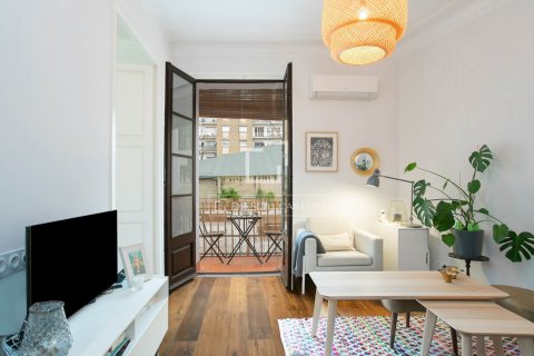 Apartamento en venta en Barcelona, España 2 dormitorios, 81 m2 No. 192685 - foto 15