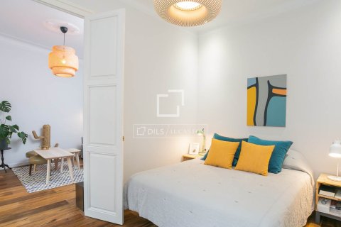 Apartamento en venta en Barcelona, España 2 dormitorios, 81 m2 No. 192685 - foto 19