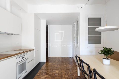 Apartamento en venta en Barcelona, España 2 dormitorios, 81 m2 No. 192682 - foto 5