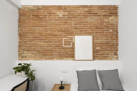 Apartamento en venta en Barcelona, España 2 dormitorios, 81 m2 No. 192682 - foto 12
