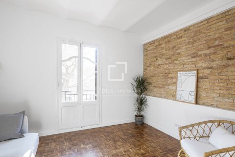 Apartamento en venta en Barcelona, España 2 dormitorios, 81 m2 No. 192682 - foto 4