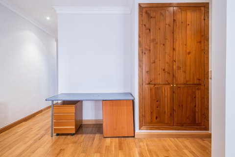 Dzīvoklis īrēšanai Madrid, Spānijā 1 istaba, 53 m2 Nr. 151436 - attēls 8