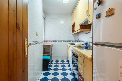 Dzīvoklis īrēšanai Madrid, Spānijā 1 istaba, 53 m2 Nr. 151436 - attēls 14