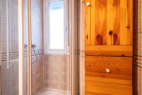 Dzīvoklis īrēšanai Madrid, Spānijā 1 istaba, 53 m2 Nr. 151436 - attēls 20