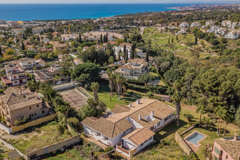 Villa zum Verkauf Marbella, Malaga, Spanien 7 Schlafzimmer, 692 m2 Nr. 135462 - Foto 30