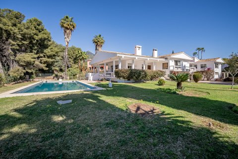 Villa zum Verkauf Marbella, Malaga, Spanien 7 Schlafzimmer, 692 m2 Nr. 135462 - Foto 3