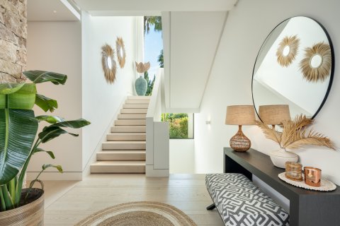 Huvila myytävänä Benahavis, Malaga, Espanja, 6 makuuhuonetta, 630 m2 No. 135466 - kuva 14