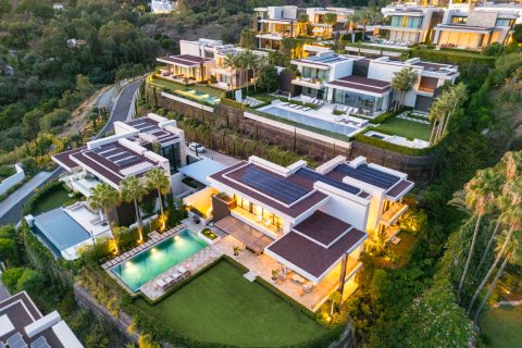 Huvila myytävänä Benahavis, Malaga, Espanja, 6 makuuhuonetta, 630 m2 No. 135466 - kuva 6