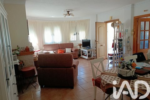 Hus till salu i Castalla, Alicante, Spanien 3 sovrum, 118.6 kvm. Nr. 173177 - foto 8