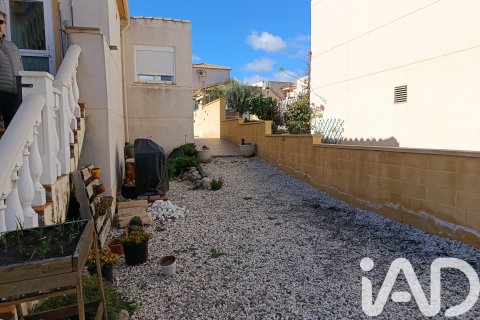 Hus till salu i Castalla, Alicante, Spanien 3 sovrum, 118.6 kvm. Nr. 173177 - foto 22