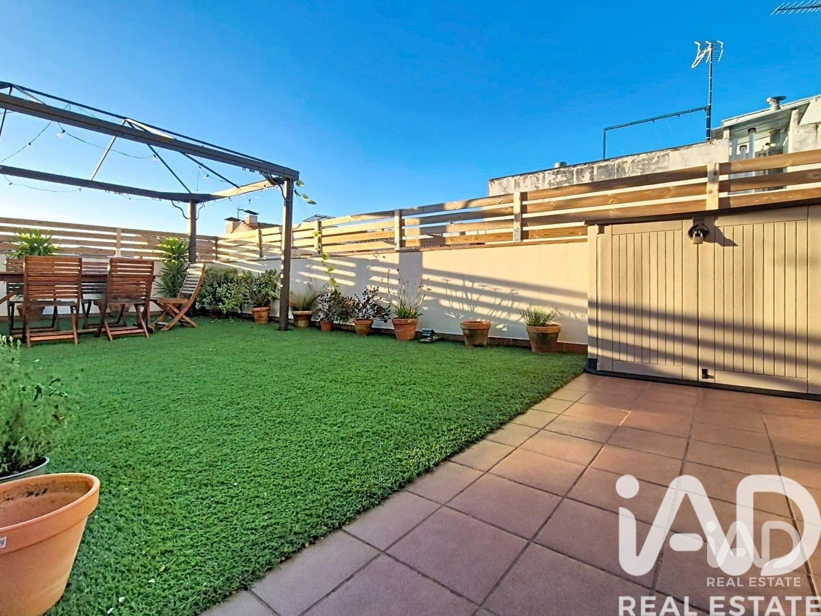 Duplex à Canet de Mar, Barcelona, Espagne 2 chambres, 96 m2 No. 173180