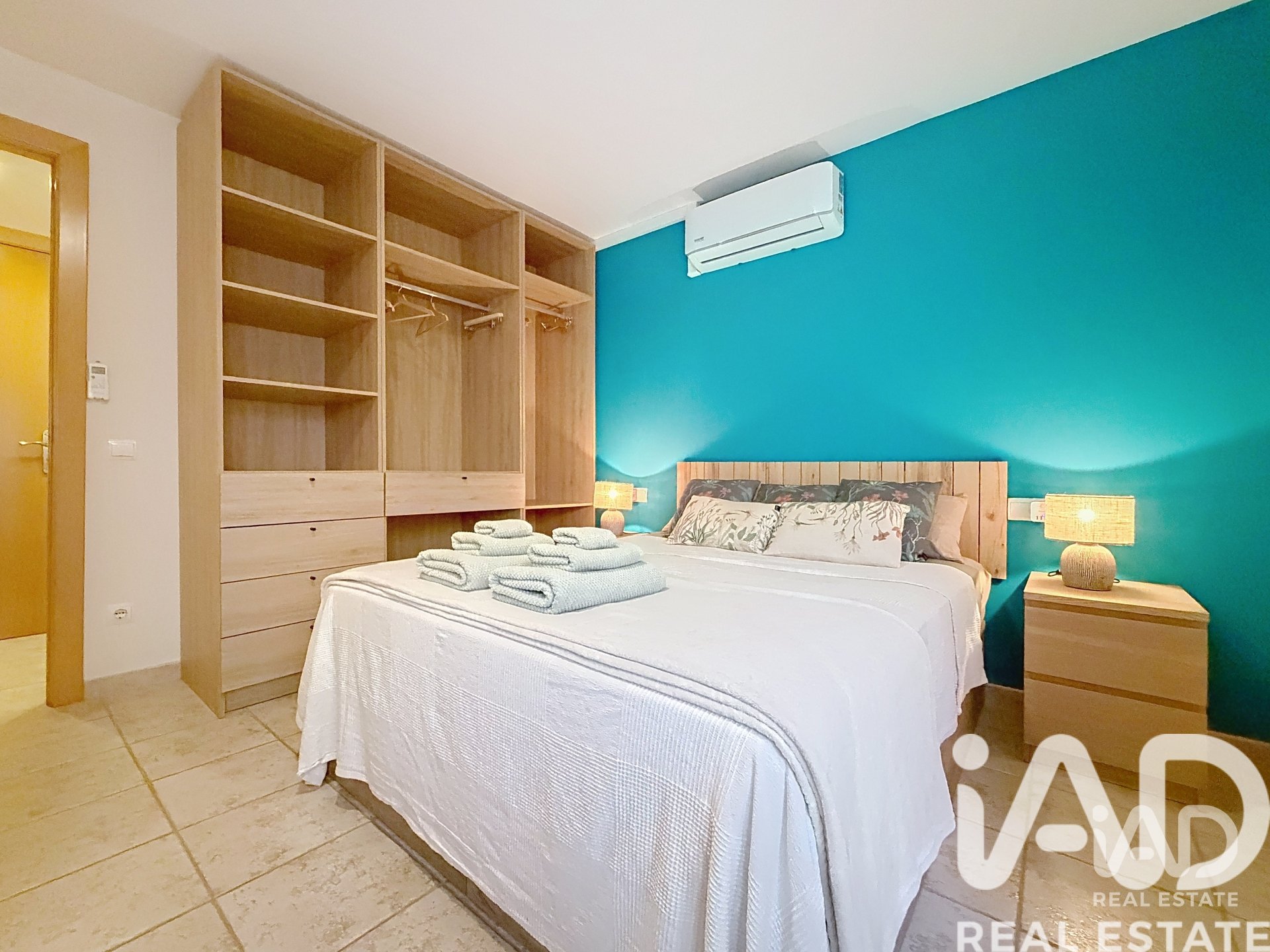Duplex à Canet de Mar, Barcelona, Espagne 2 chambres, 96 m2 No. 173180