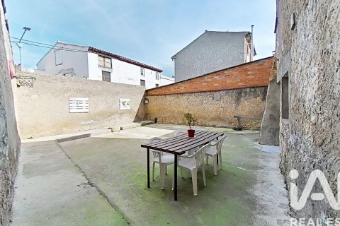 Hus till salu i Tàrrega, Lleida, Spanien 5 sovrum, 335 kvm. Nr. 173178 - foto 12