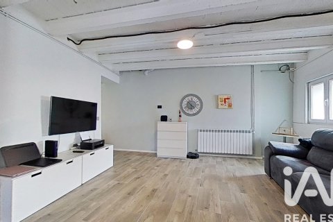 Hus till salu i Tàrrega, Lleida, Spanien 5 sovrum, 335 kvm. Nr. 173178 - foto 8