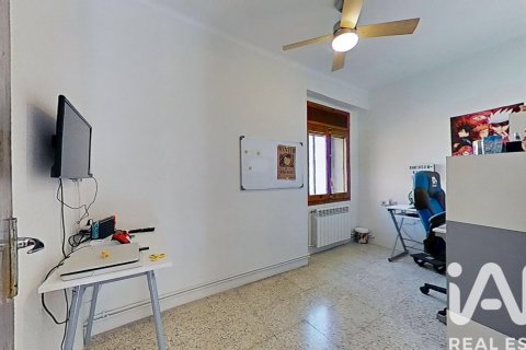 Hus till salu i Tàrrega, Lleida, Spanien 5 sovrum, 335 kvm. Nr. 173178 - foto 22