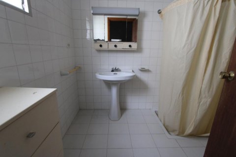 Townhouse for sale Orba, Alicante, Spain 6 bedrooms,  No. 113032 - photo 10