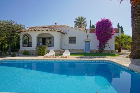 Villa in vendita Denia, Alicante, Spagna 4 camere da letto, 150 mq. N° 113033 - foto 1
