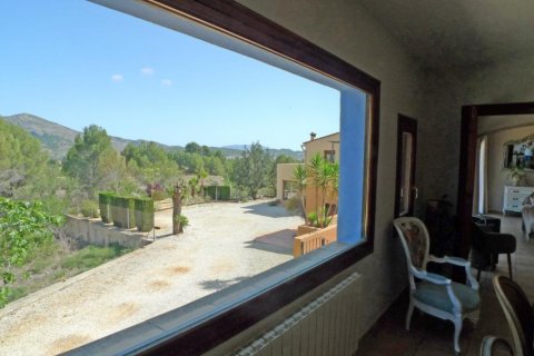 Huvila myytävänä Jalon, Alicante, Espanja, 10 makuuhuonetta,  No. 113031 - kuva 4