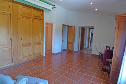 Huvila myytävänä Jalon, Alicante, Espanja, 10 makuuhuonetta,  No. 113031 - kuva 25