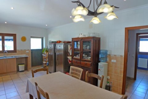 Huvila myytävänä Jalon, Alicante, Espanja, 10 makuuhuonetta,  No. 113031 - kuva 13
