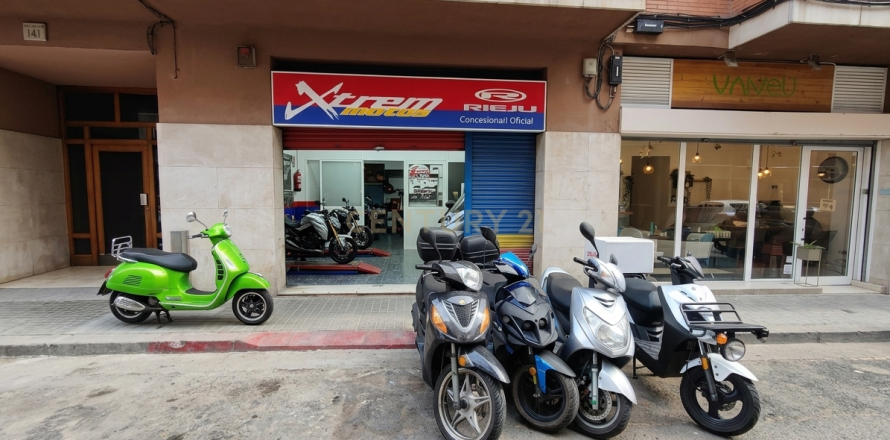 Liikekiinteistö Sabadell, Barcelona, Espanja 127 m2 No. 193830