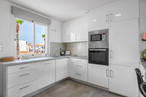 Bungalow in vendita a Alicante, Spagna 2 camere da letto, 89 mq. N° 195677 - foto 7