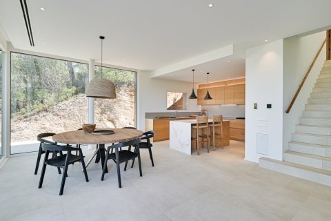 Сasa en venta en Begur, Gerona, España 4 dormitorios, No. 141181 - foto 11