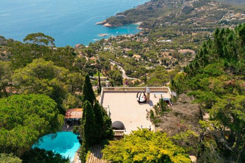 Продажа дома в Бегур, Герона, Испания 4 спальни,  №141185 - фото 1