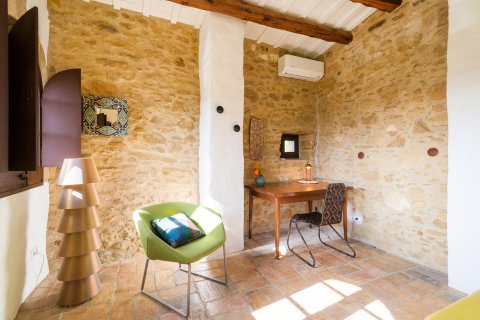 Сasa en venta en Forallac, Gerona, España 7 dormitorios, No. 141182 - foto 8