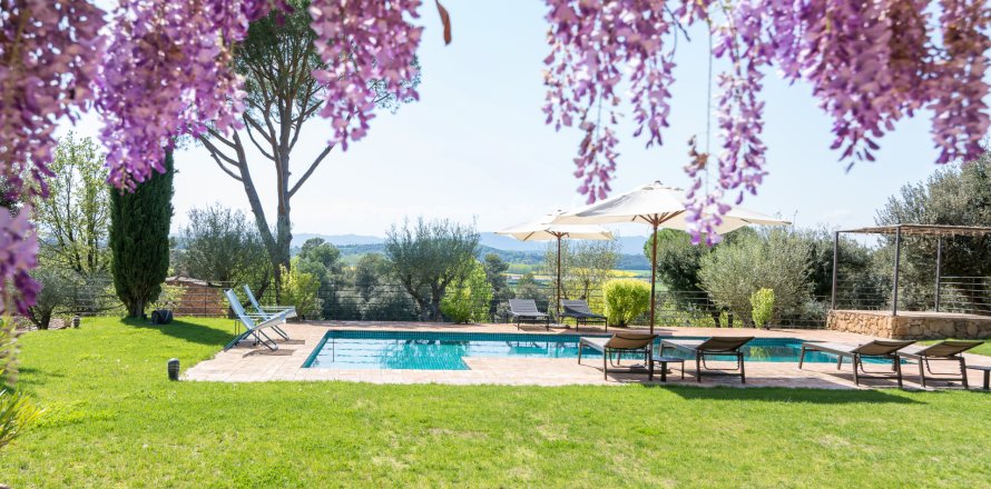 Сasa en Forallac, Gerona, España 7 dormitorios, No. 141182