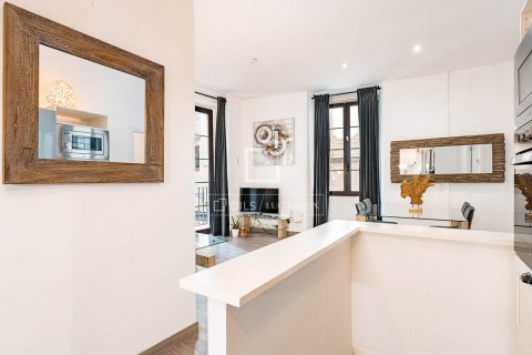 Apartment for sale in Barcelona, Spain 2 bedrooms, 77 sq.m. No. 167980 - photo 12