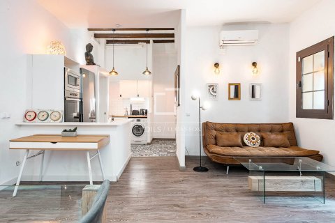 Apartment for sale in Barcelona, Spain 2 bedrooms, 77 sq.m. No. 167980 - photo 17