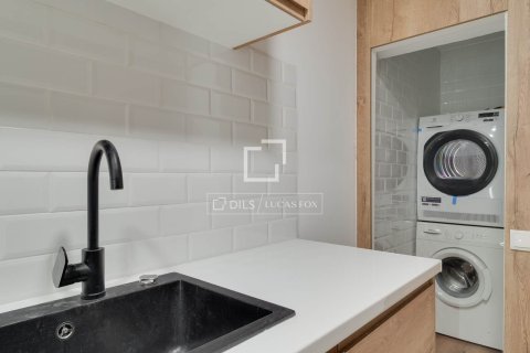 Apartment for sale in Barcelona, Spain 2 bedrooms, 88 sq.m. No. 167985 - photo 10