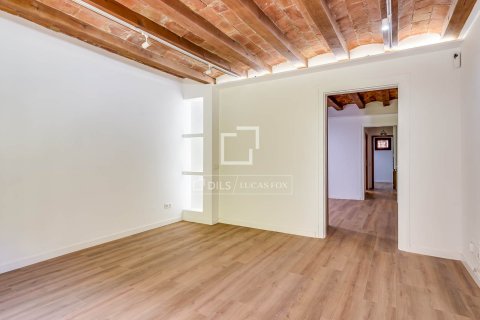 Apartment for sale in Barcelona, Spain 2 bedrooms, 88 sq.m. No. 167985 - photo 4
