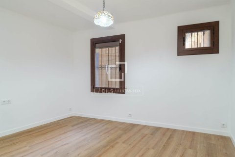 Apartment for sale in Barcelona, Spain 2 bedrooms, 88 sq.m. No. 167985 - photo 18