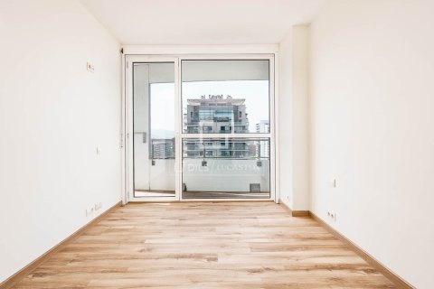 Apartment for sale in Barcelona, Spain 3 bedrooms, 112 sq.m. No. 167986 - photo 25