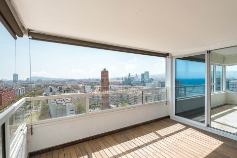 Apartment for sale in Barcelona, Spain 3 bedrooms, 112 sq.m. No. 167986 - photo 18