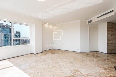 Apartment for sale in Barcelona, Spain 3 bedrooms, 112 sq.m. No. 167986 - photo 9