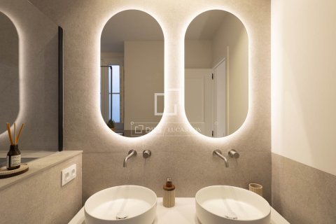 Apartment for sale in Barcelona, Spain 3 bedrooms, 110 sq.m. No. 167984 - photo 19