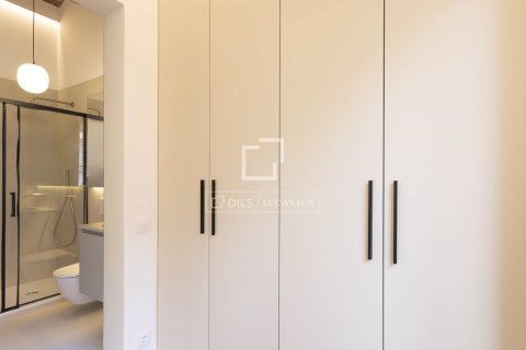 Apartment for sale in Barcelona, Spain 2 bedrooms, 84 sq.m. No. 167981 - photo 19